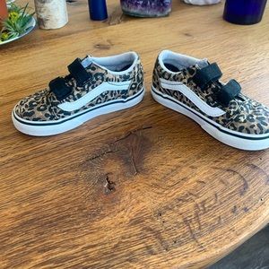 Toddler Girls Cheetah Vans Size 8